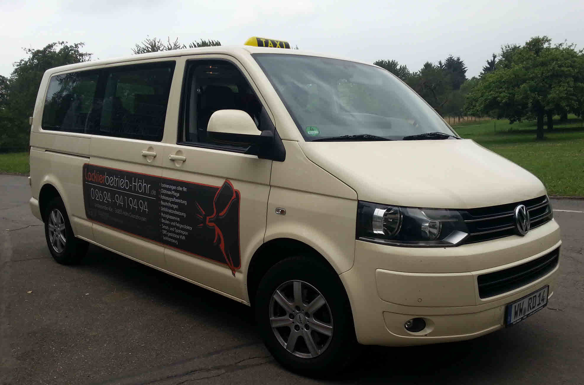Lackierbetrieb Bus